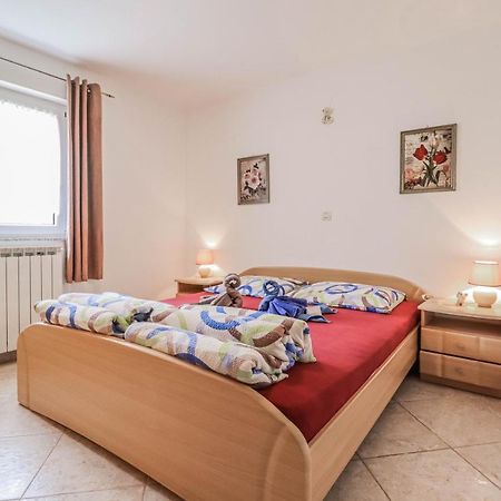Pension Nina Umag Exteriör bild